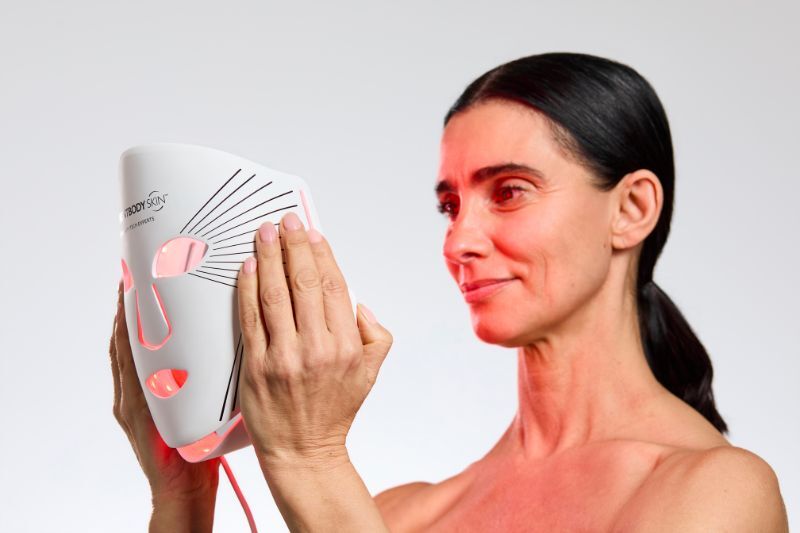 ¿Qué es la rosácea y cómo puede ayudar la fototerapia LED?