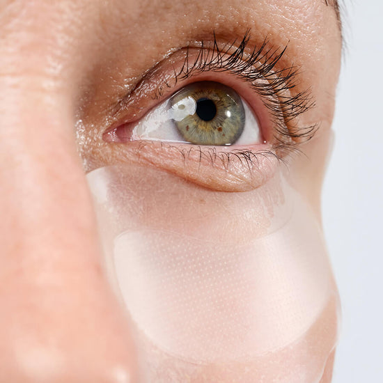 CurrentBody Skin Parches de Microneedling para las Ojeras
