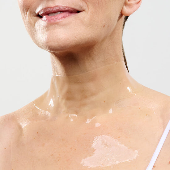 CurrentBody Skin Mascarilla de hidrogel para cuello y escote