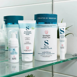 Spotlight Oral Care Kit para Dientes Sensibles