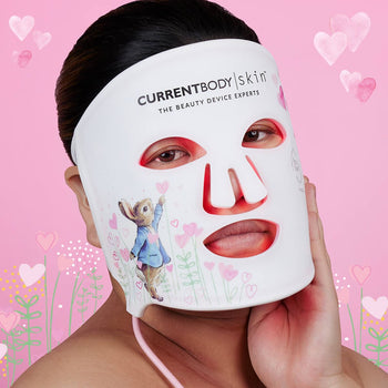 CurrentBody Skin X Peter Rabbit Edición Limitada Máscara LED Facial